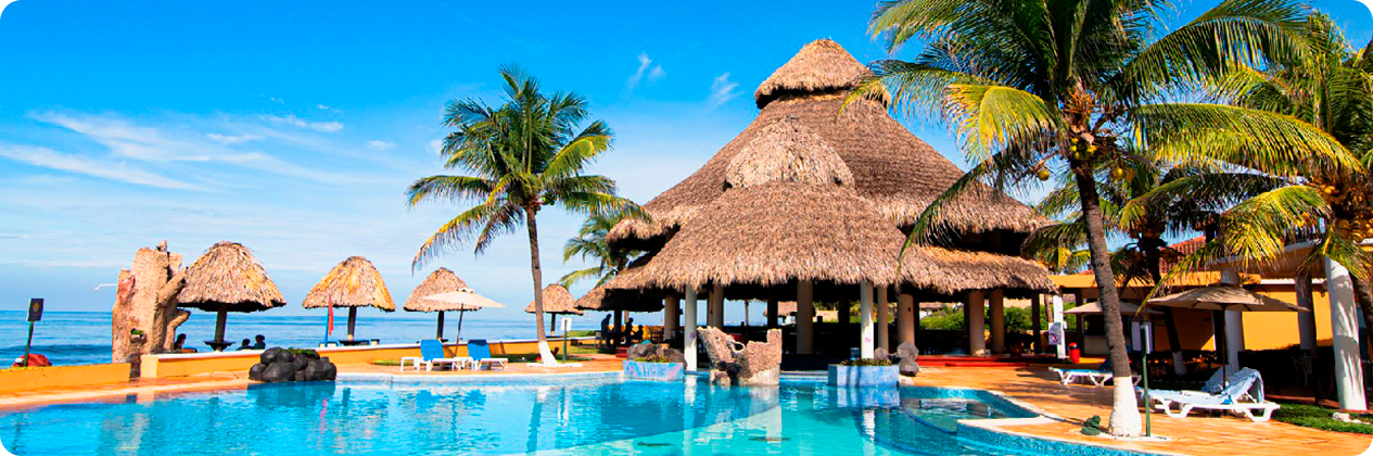 Disfruta de la playa en Cayman Suites